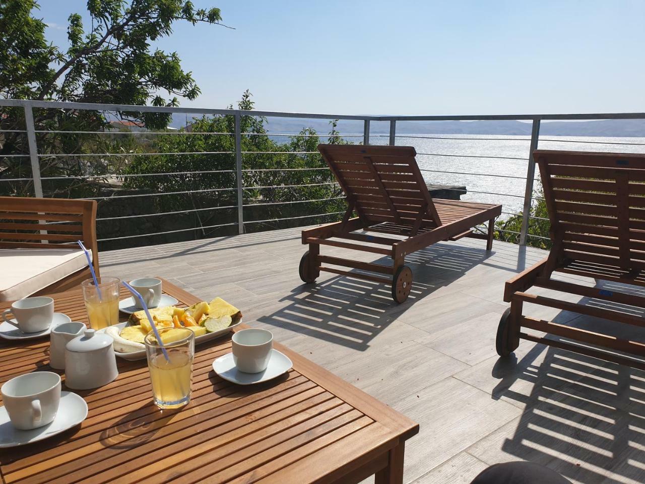 Best View Apartments Cesarica Bagian luar foto