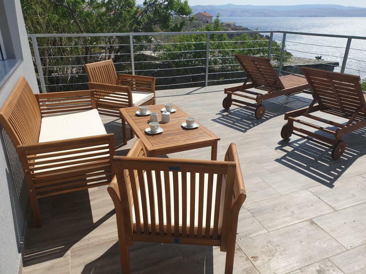 Best View Apartments Cesarica Bagian luar foto