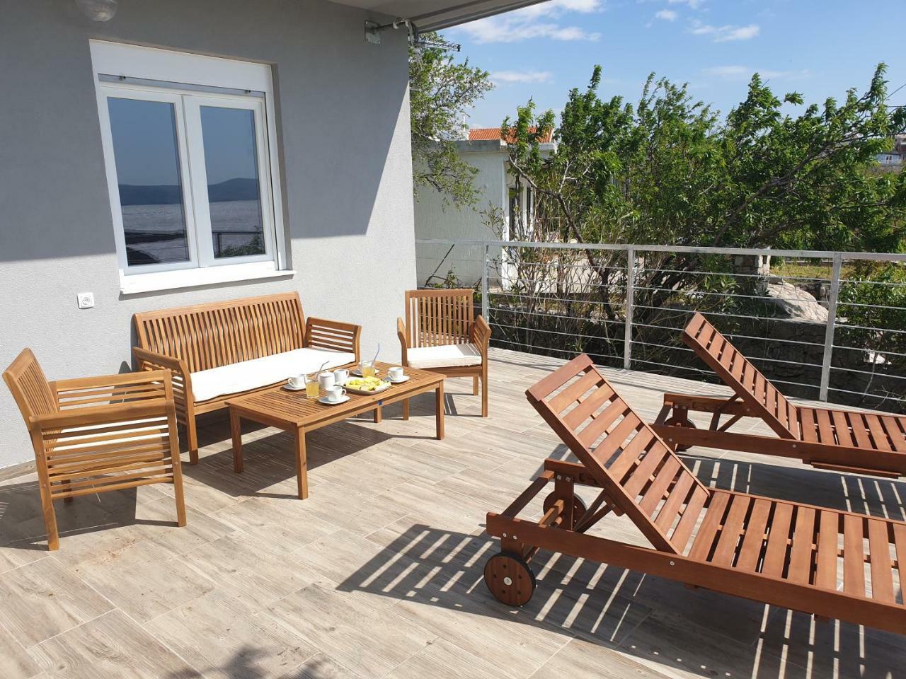 Best View Apartments Cesarica Bagian luar foto
