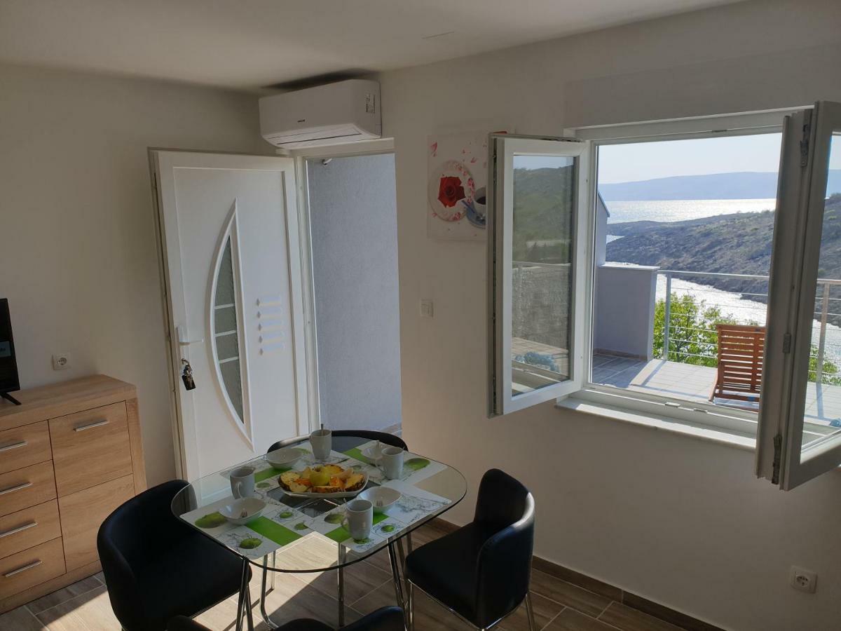 Best View Apartments Cesarica Bagian luar foto