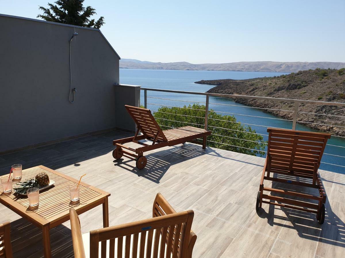 Best View Apartments Cesarica Bagian luar foto