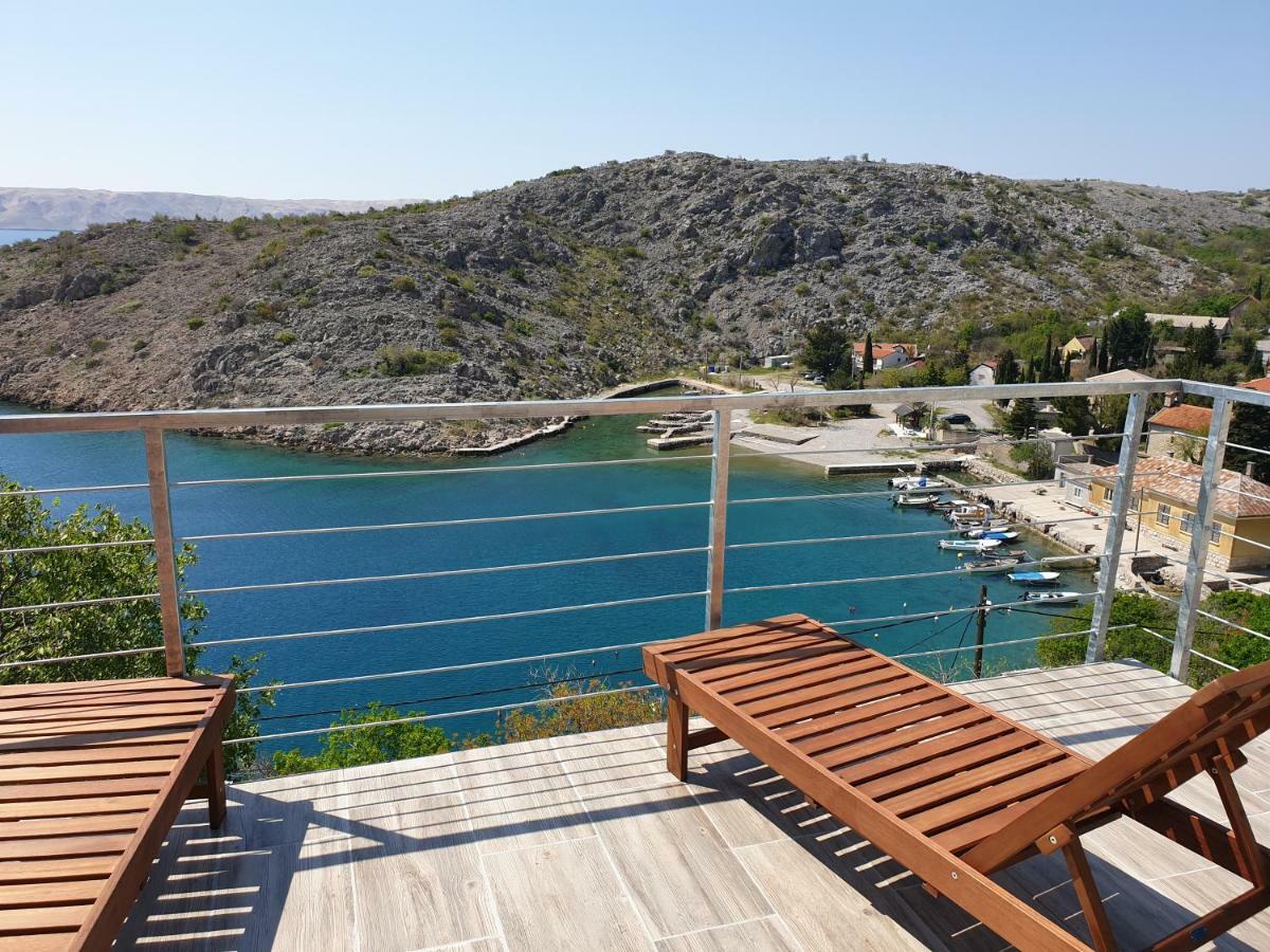 Best View Apartments Cesarica Bagian luar foto