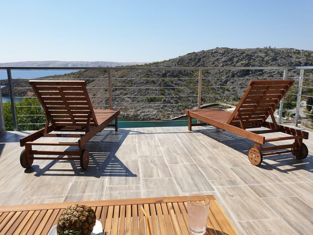 Best View Apartments Cesarica Bagian luar foto