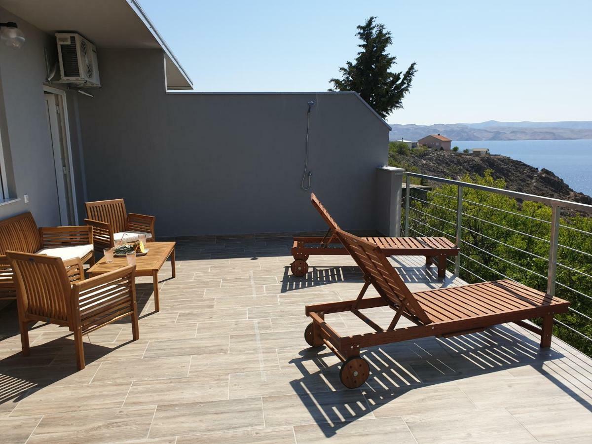 Best View Apartments Cesarica Bagian luar foto